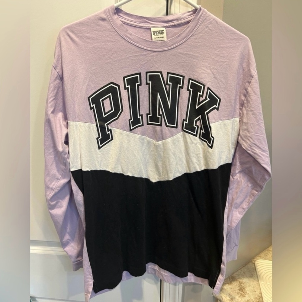 VS PINK Long Sleeve Purple Black Logo tee shirt Small